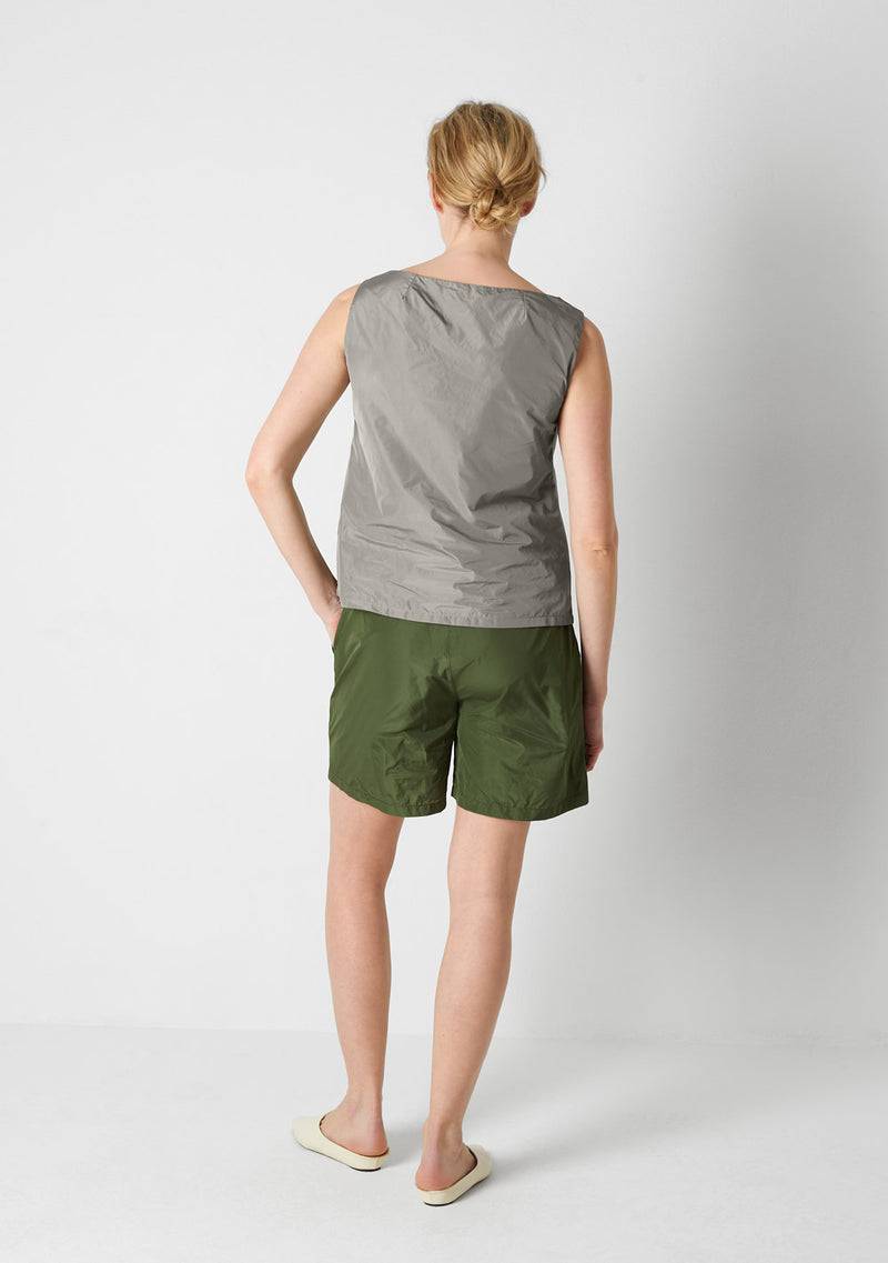 Katharina Hovman Shorts green tea Wochenangebot