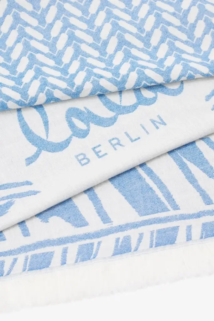 ﻿Lala Berlin Beach Blanket Aykahn cotton heritage stripe blue Nur für heute