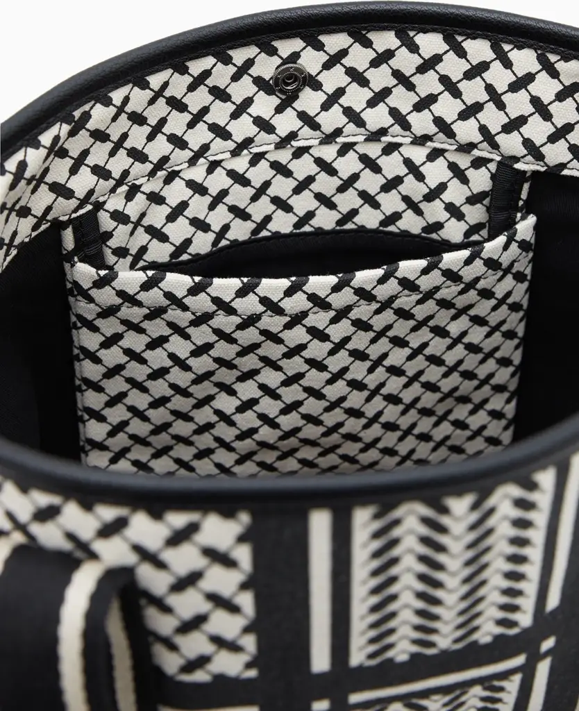 Lala Berlin Tote Carmela 2.0 canvas heritage stripe black Fabrikladen