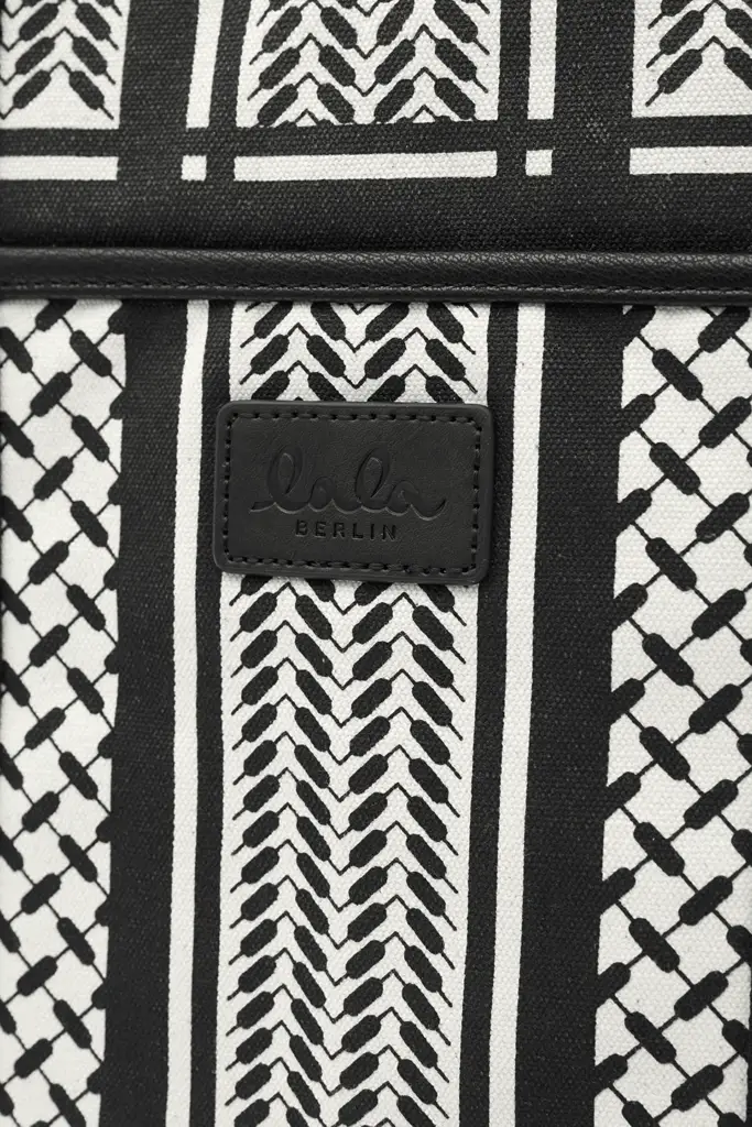 Lala Berlin Tote Carmela 2.0 canvas heritage stripe black Fabrikladen