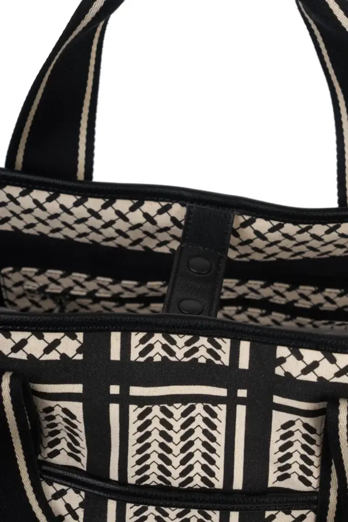 Lala Berlin East West Tote Marin canvas heritage stripe black Meist gekauft