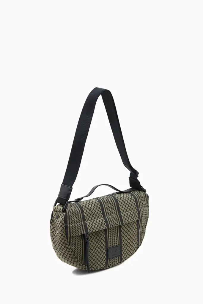 Lala Berlin Crossbody Melly canvas olive/black Blitzverkäufe