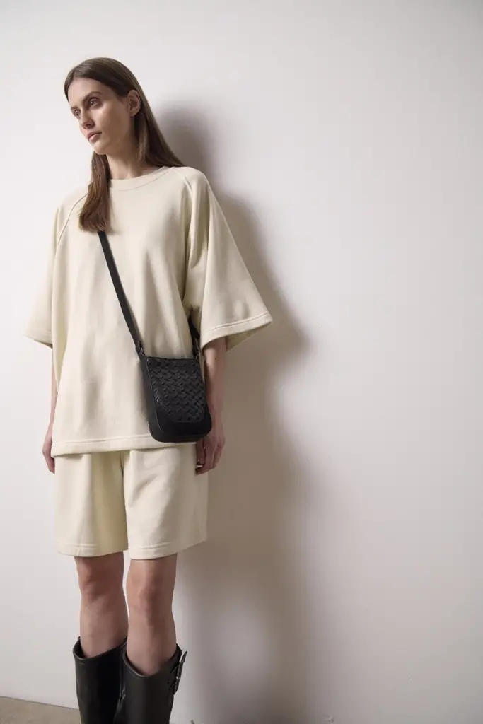 Lala Berlin Flat Crossbody Milwa grainy vegan leather black Limitierter Zeitrabatt