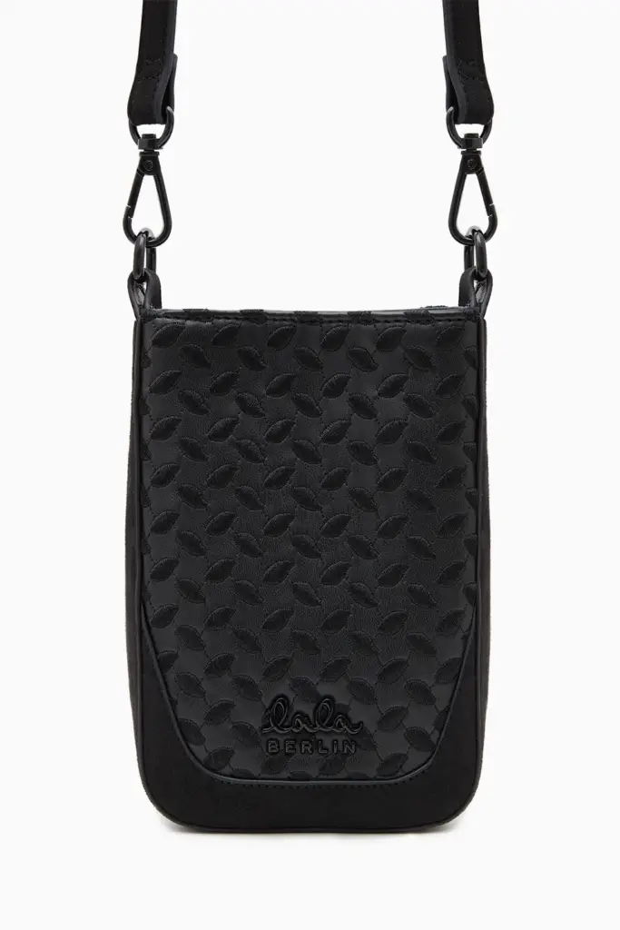 Lala Berlin Flat Crossbody Milwa grainy vegan leather black Limitierter Zeitrabatt