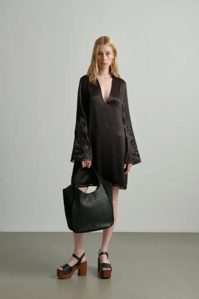 Lala Berlin Shopper Mar vegan leather heritage embroidery black Begrenztes Angebot