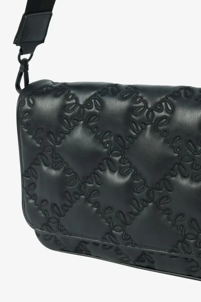Lala Berlin Shoulderbag Mauvi vegan leather lalagram black Osterangebot