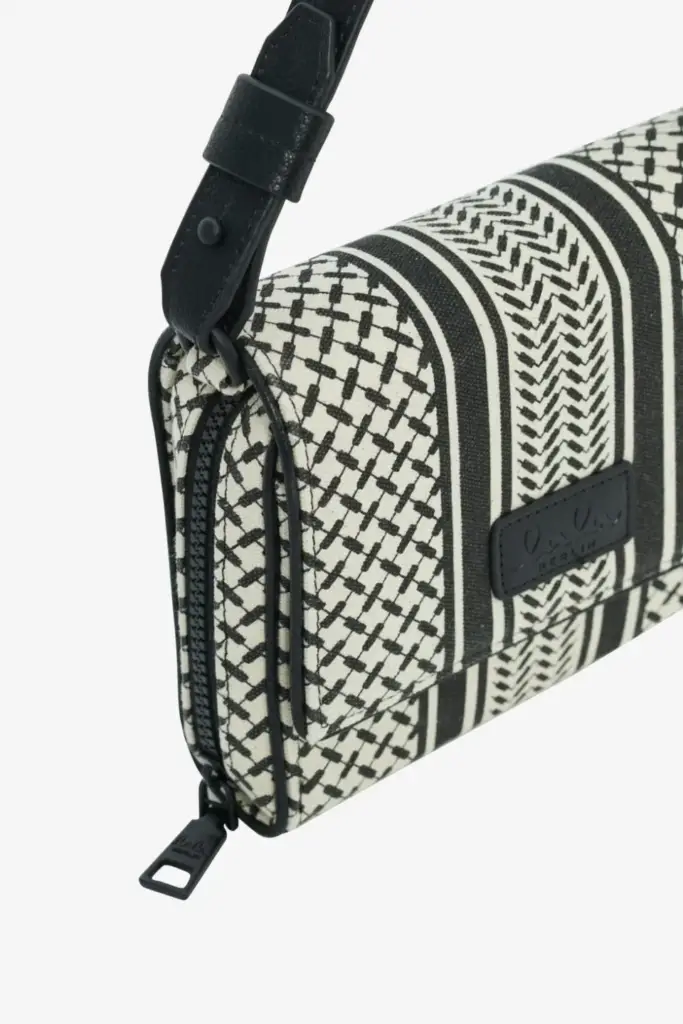 Lala Berlin Crossbody Migrid canvas heritage stripe black Valentinstagsangebot