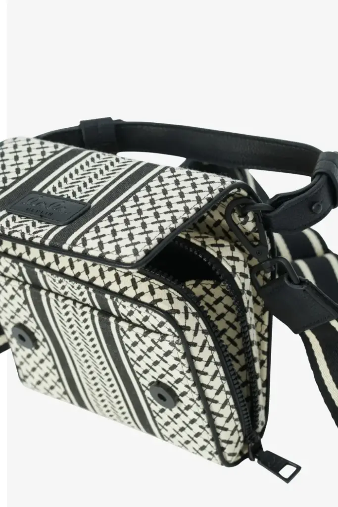 Lala Berlin Crossbody Migrid canvas heritage stripe black Valentinstagsangebot