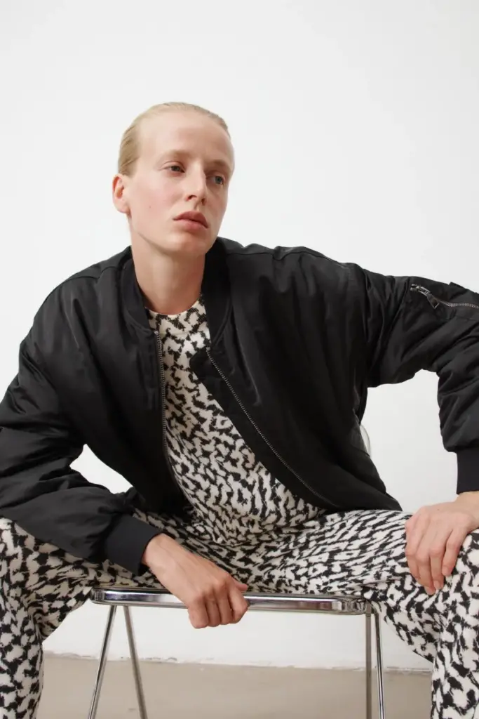 Lala Berlin Jacket Jalou nylon black VIP-Rabatte