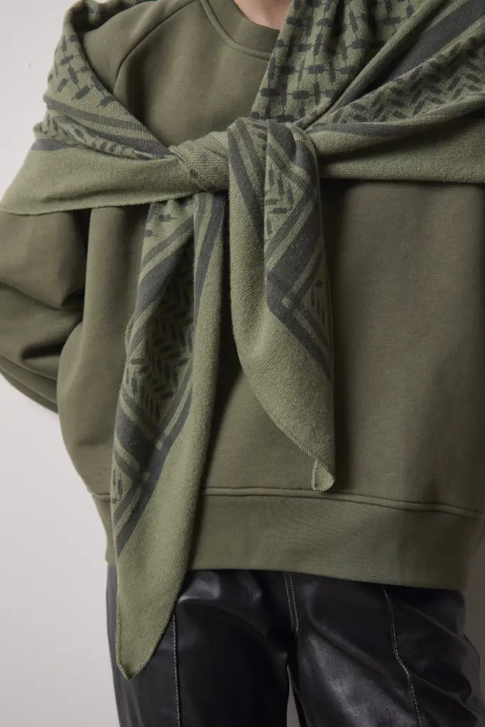 Lala Berlin Triangle Trinity cashmere moss/asphalt Top Angebot