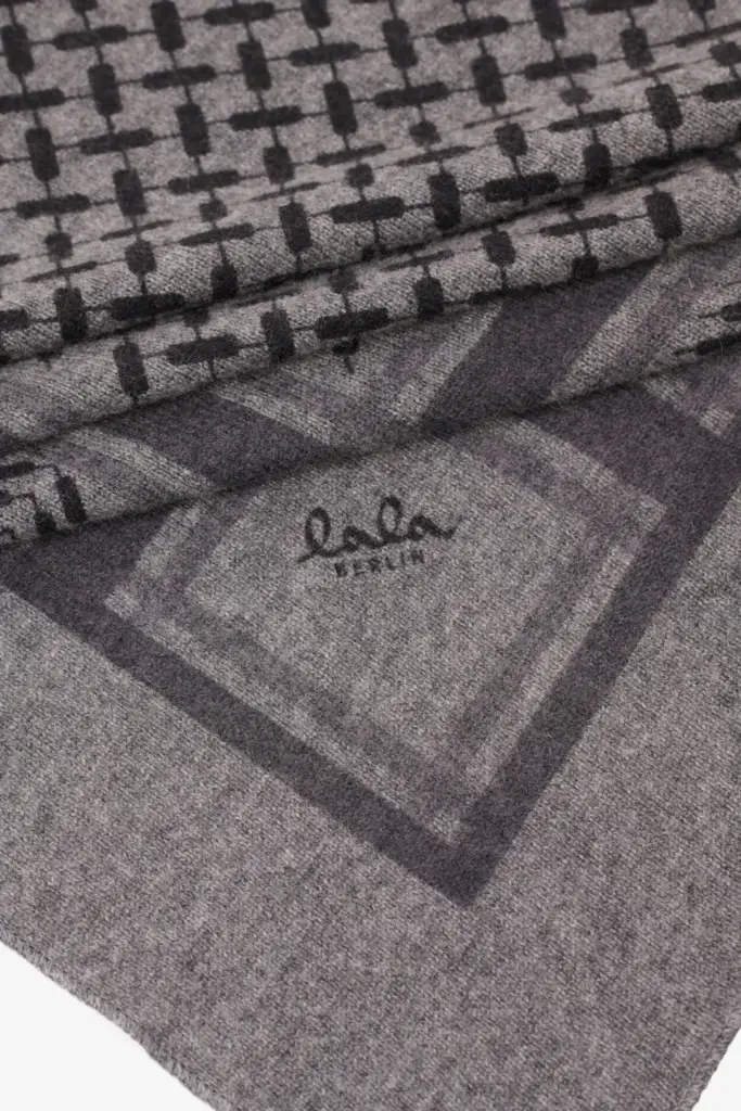 Lala Berlin Triangle Trinity Classic M cashmere lubecca dark grey melange Tägliche Deals