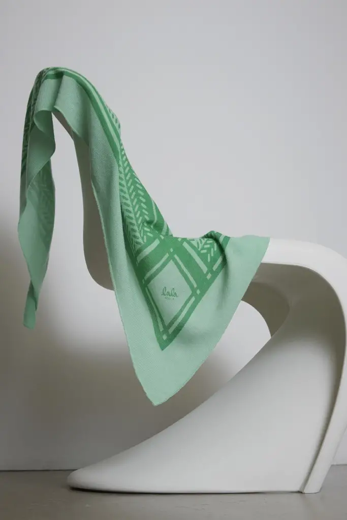 Lala Berlin Triangle Puzzle cashmere goryeo/green Begrenzte Freigabe