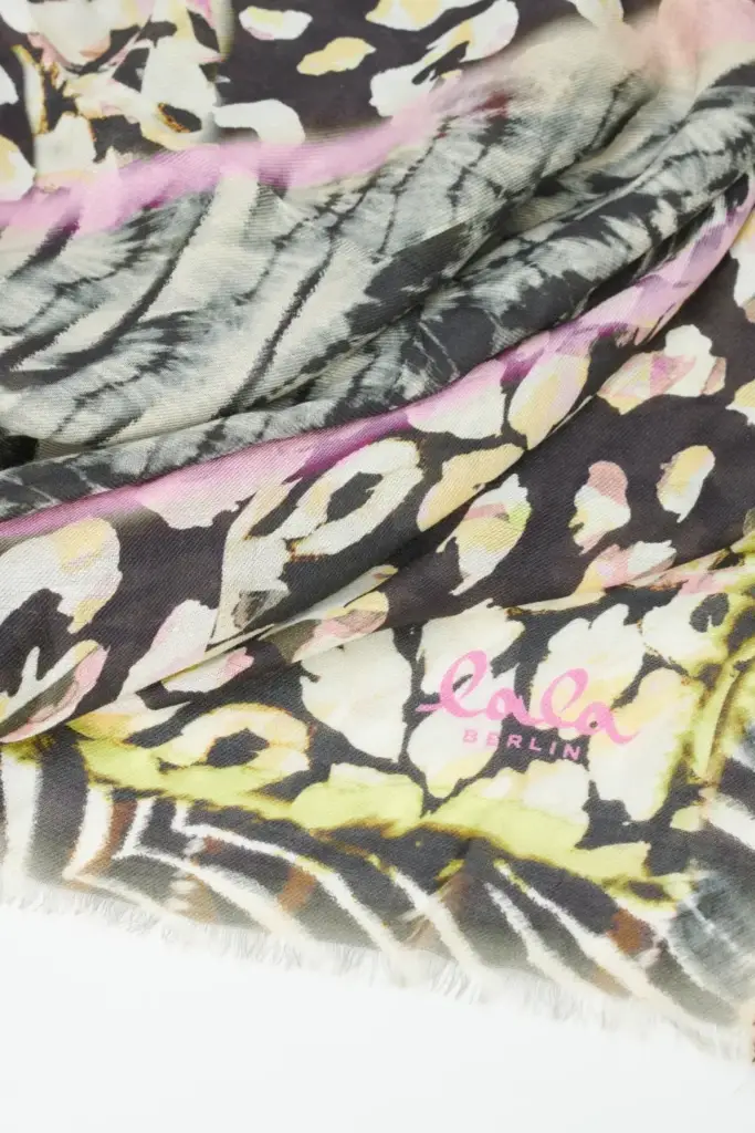 Lala Berlin Scarf Abix modal mix animal patchwork Versandkostenfrei