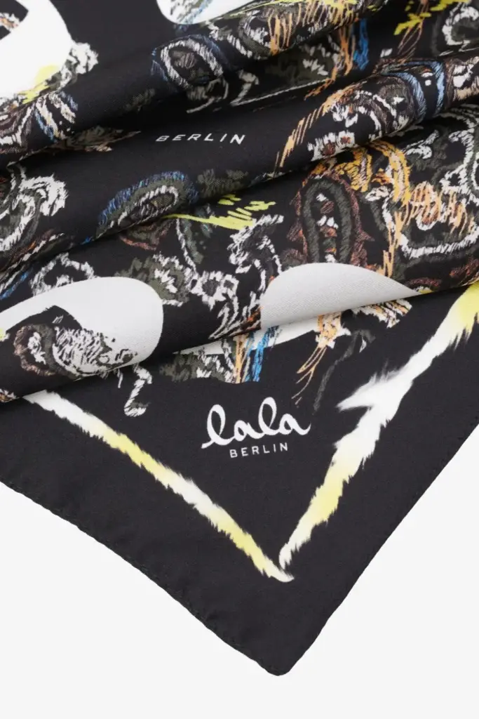 Lala Berlin Cube Ahrina silk paisley park dark Großer Ausverkauf