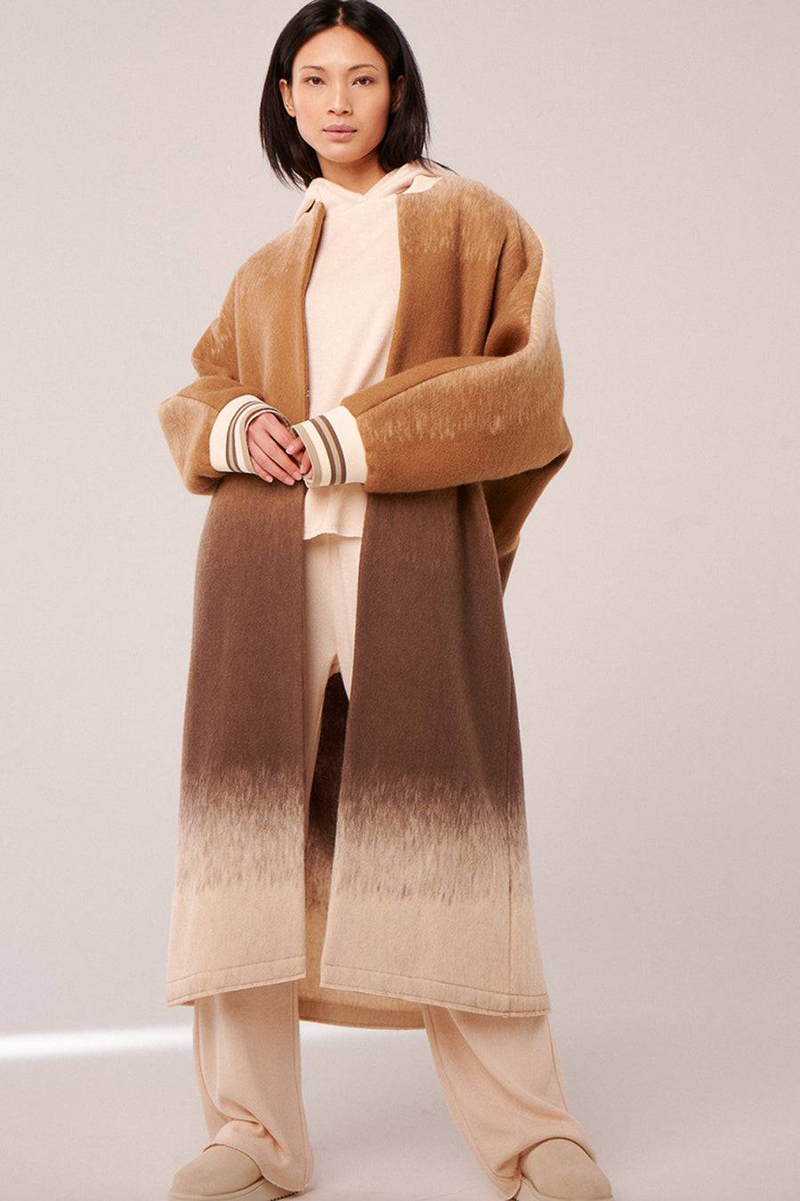 Liv Bergen Hoodie Knit in creme Lagerräumung