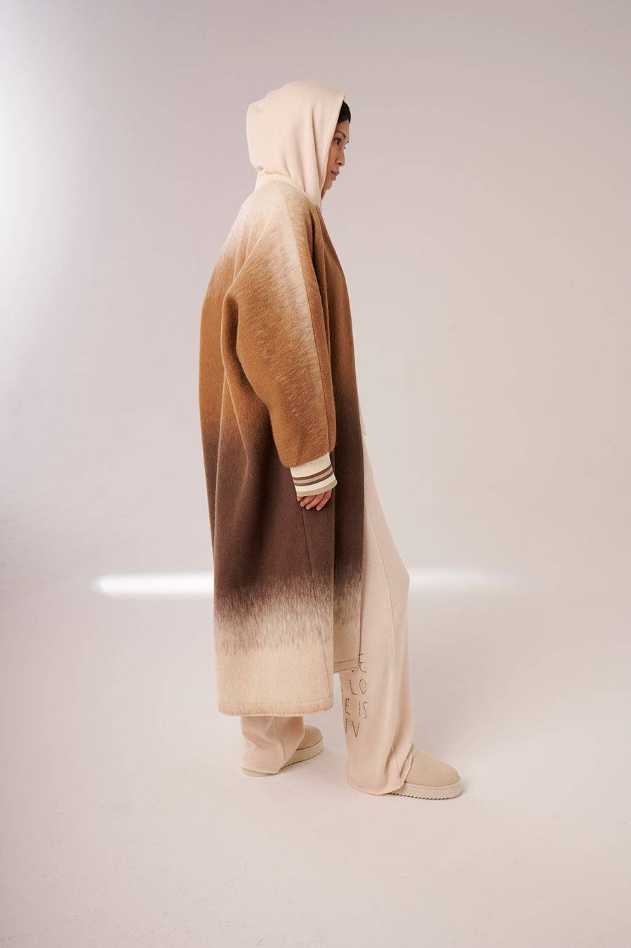 Liv Bergen Hoodie Knit in creme Lagerräumung