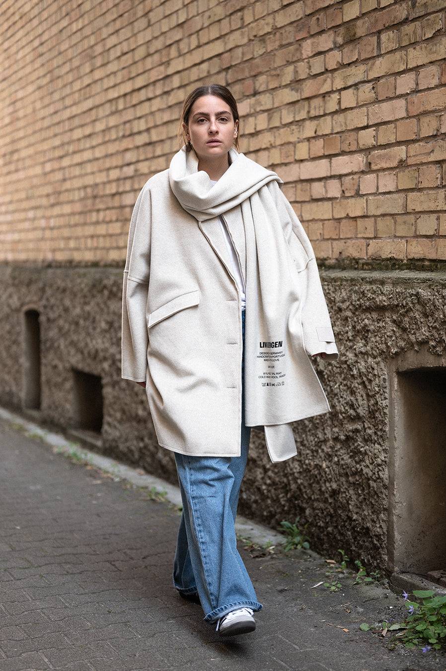 Liv Bergen Oversized Mantel in sand Neueste Stile