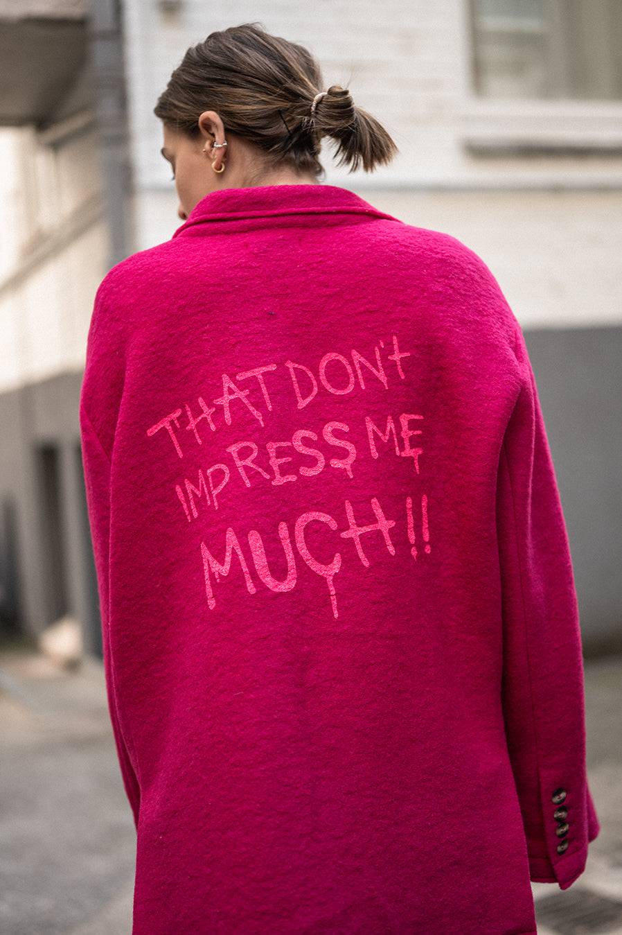 Liv Bergen Oversized Jacke "THAT DON'T IMPRESS ME MUCH" in pink Sonderangebot der Fabrik