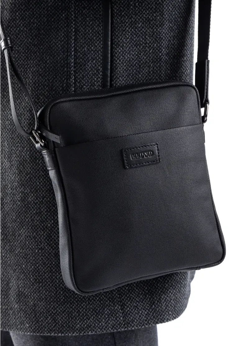 Lloyd CROSSBODY BAG Art. C24-18003-AA Vierteljährliche Förderung