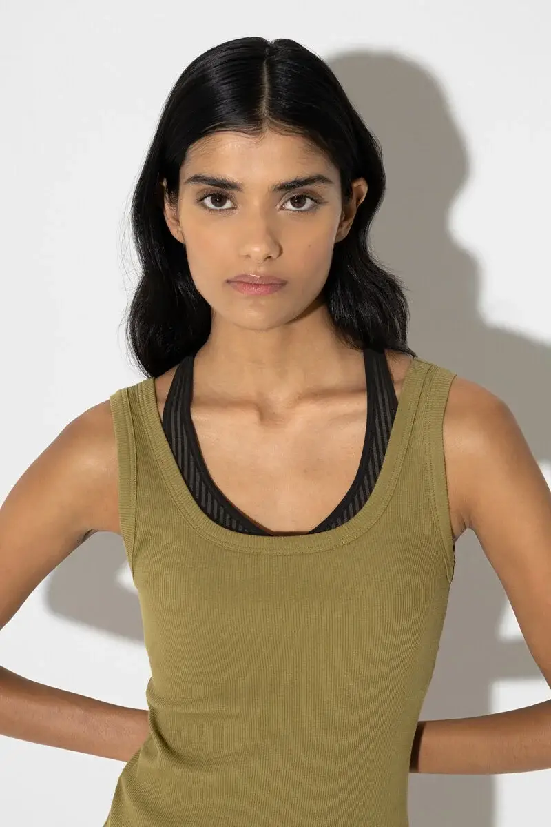 Merxx Top Serie Ribbed 50% Rabatt mit kostenlosem Versand