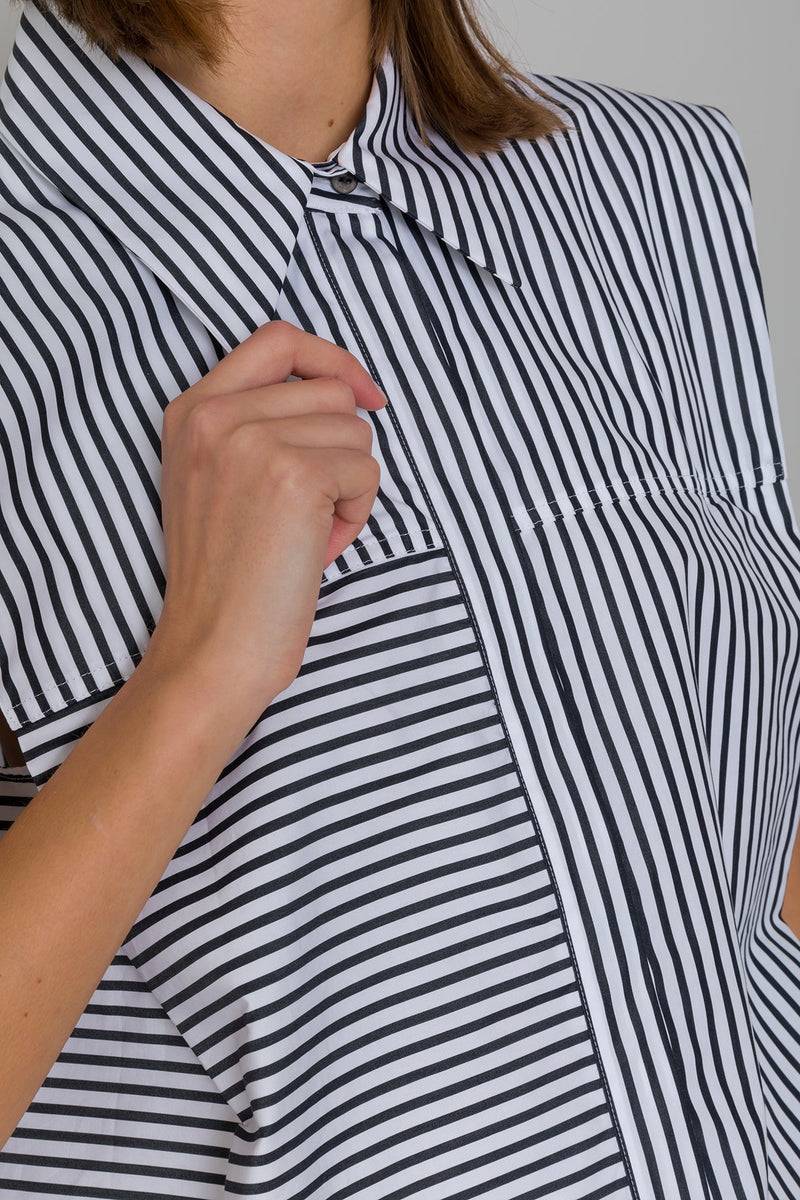Mykke Hofmann Bluse Loraine aus Bio-Baumwollpopeline Letzter Tag