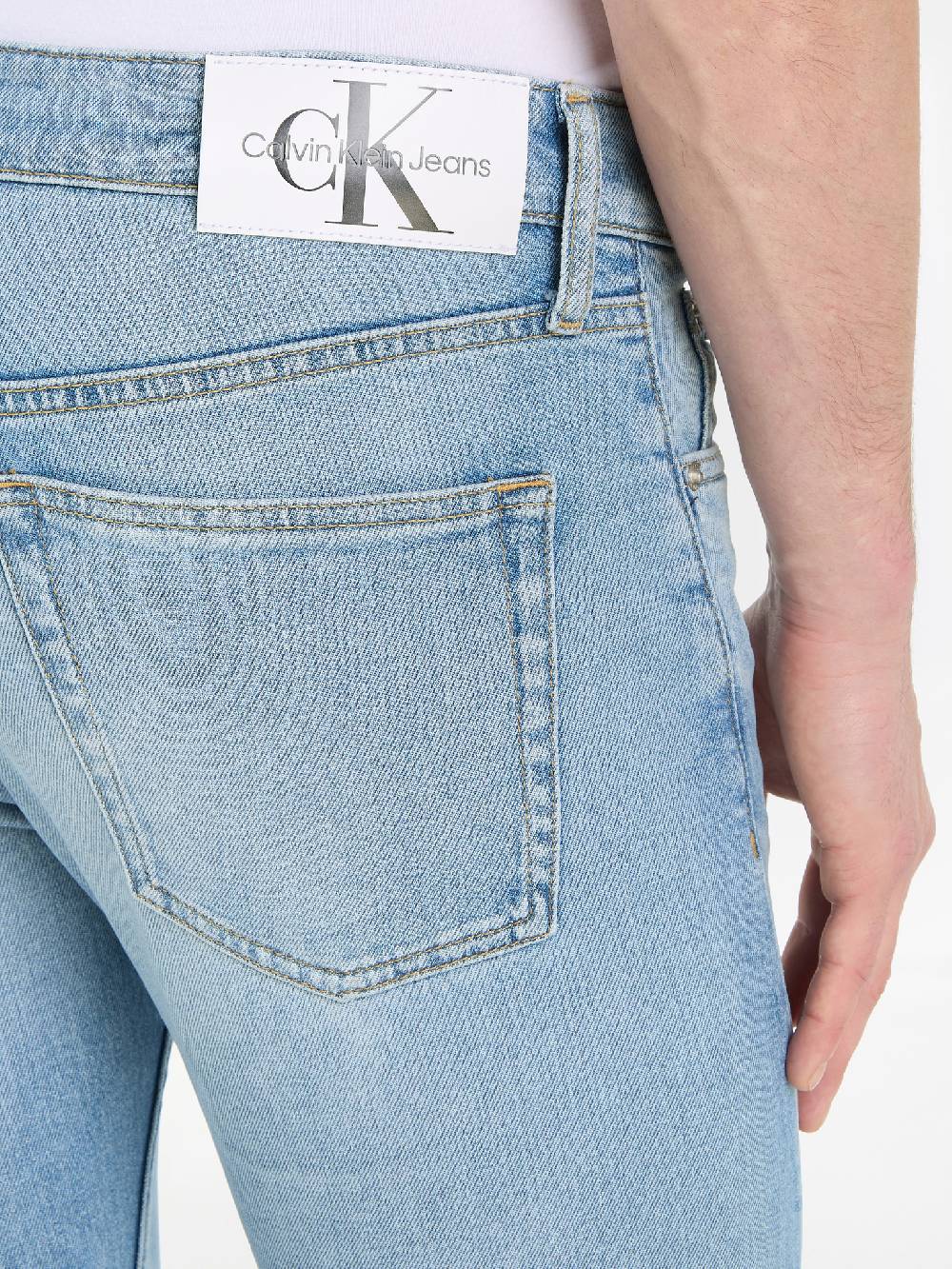 Calvin Klein Jeans Slim Taper Jeans Rabatte dieses Monats