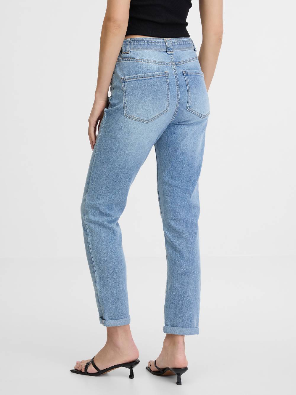 Orsay Jeans Discount Store für neue Produkte