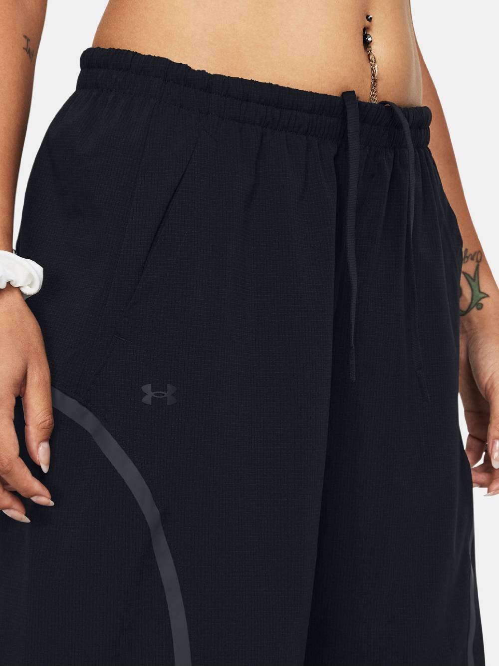 Under Armour UA Unstoppable Vent Parachute Hose Osterangebot