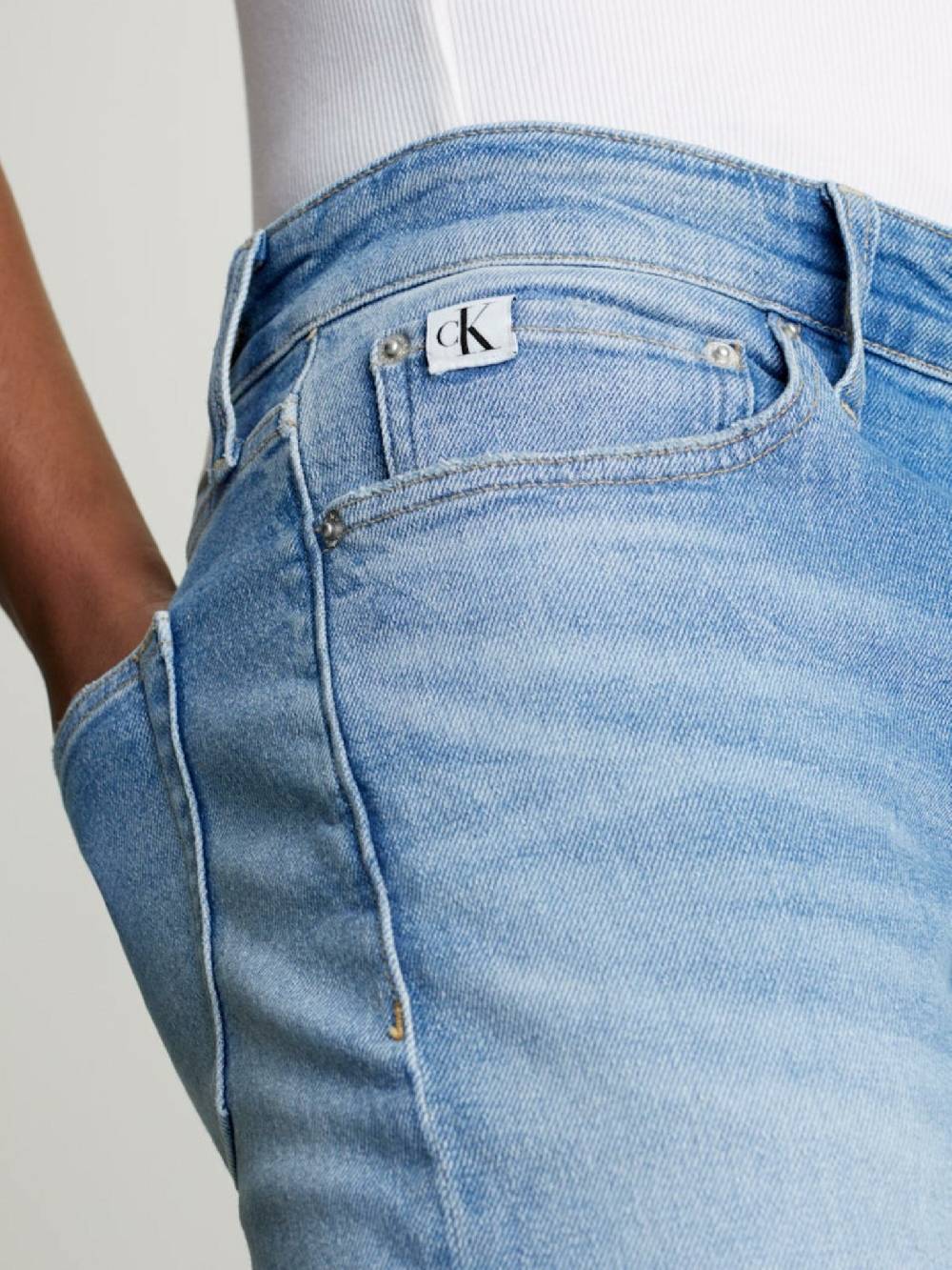 Calvin Klein Jeans Jeans 50% Rabatt mit kostenlosem Versand