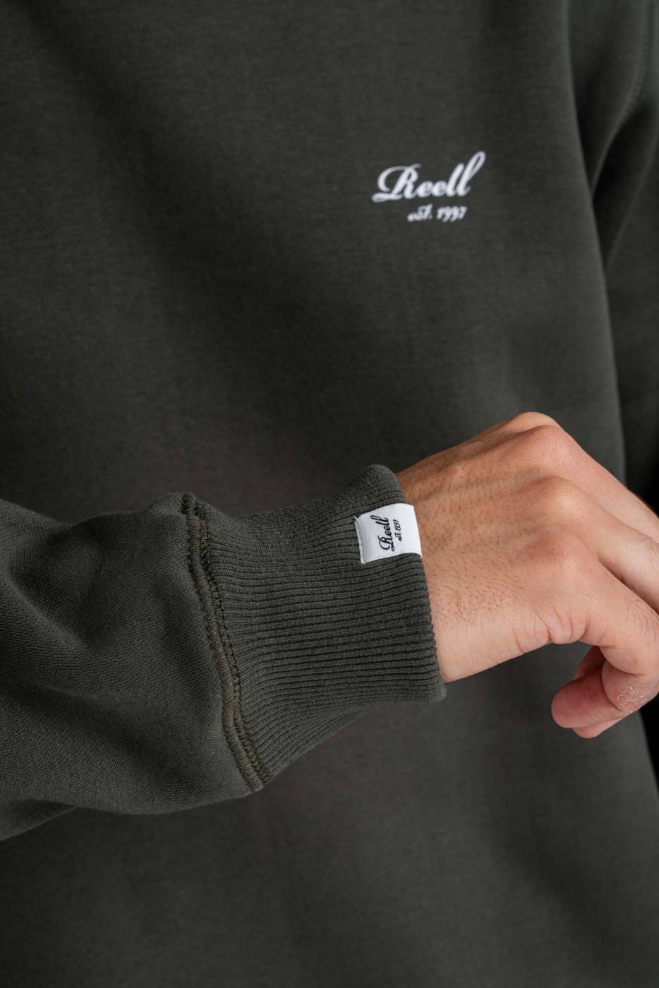 Reell Staple Logo Crewneck Exklusive Angebote