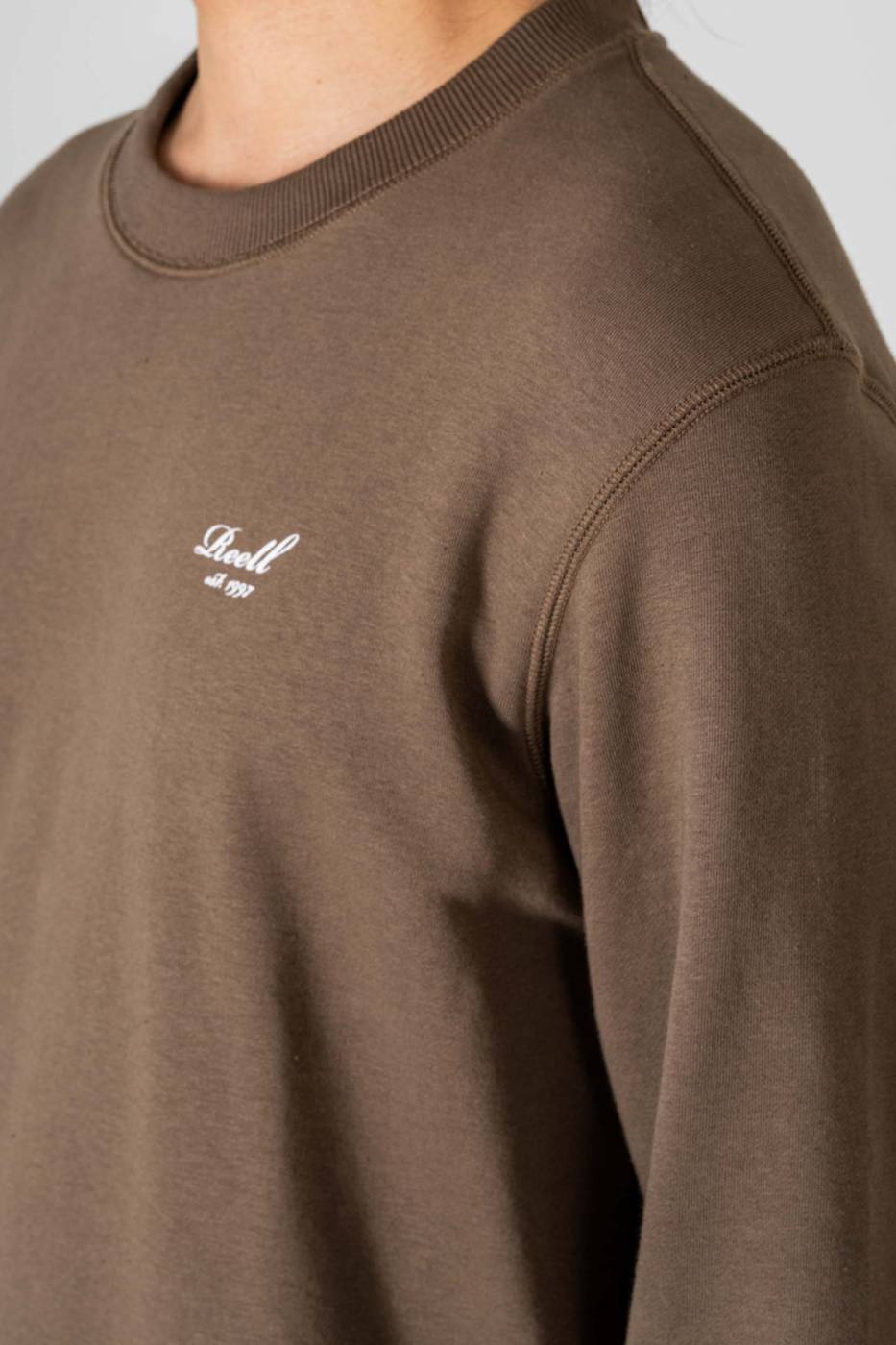 Reell Staple Terry Crewneck Neueste Stile