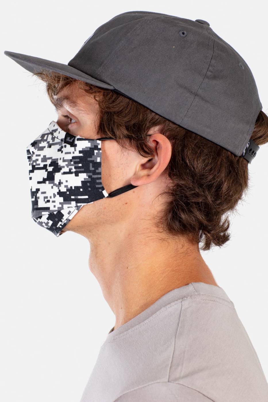 Reell Facemask Kostenlose Rückgabe