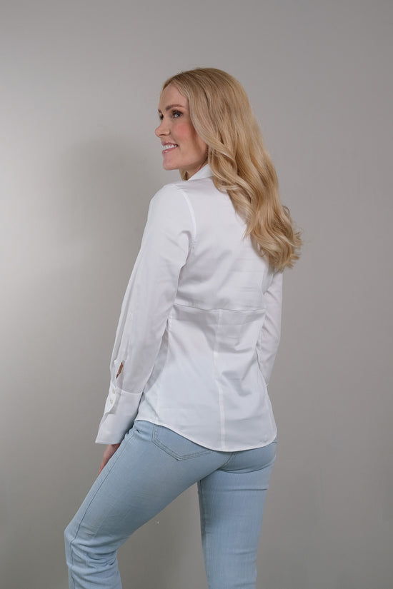 Soluzione Schmale Bluse mit großer Manschette und Korsett-Form an der Taille Tiefpreis
