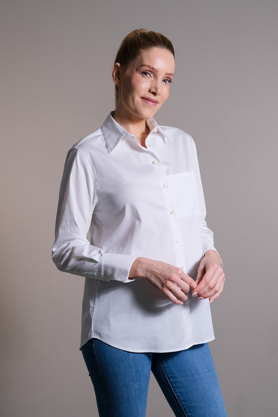 Soluzione Hemdbluse mit großem Kragen und Brusttasche Lagerräumung