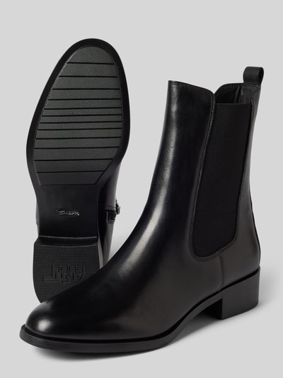 Peek & Cloppenburg TamarisChelsea Boots mit Zugschlaufe in black Top Angebot