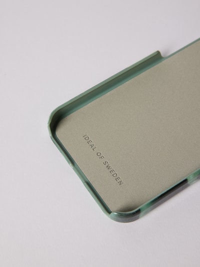 Peek & Cloppenburg Ideal of SwedenSmartphone-Hülle mit Label-Detail iPhone 13 PRO in oliv Nur noch ein Tag übrig