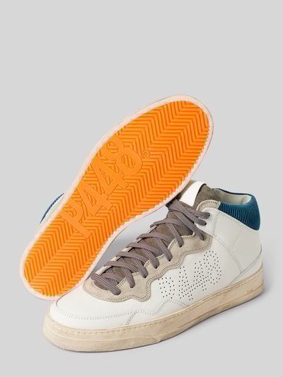 Peek & Cloppenburg P448Ledersneaker mit Label-Lochmuster Modell 'Bali' in weiss Weihnachtsangebot