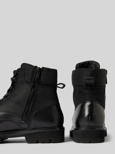 Peek & Cloppenburg JOOP! SHOESLederboots mit Zugschlaufe Modell 'tela stampa hektor' in black Blitzangebot
