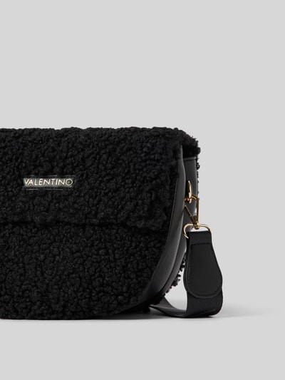Peek & Cloppenburg VALENTINO BAGSHandtasche mit Teddyfell und Label-Applikation Modell 'SPECIAL' in black 50% Rabatt mit kostenlosem Versand