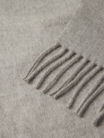 Peek & Cloppenburg FraasSchal mit Fransen in hellgrau Kostenloser Versand international