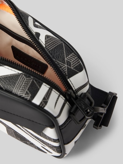 Peek & Cloppenburg LacosteUmhängetasche mit Label-Prägung in black Blitzangebot