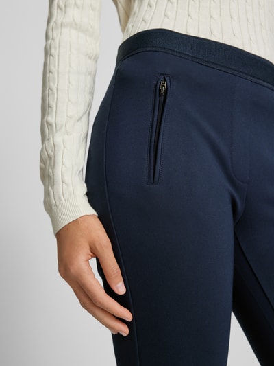 Peek & Cloppenburg Christian Berg WomanSlim Fit Stoffhose mit Reißverschlusstaschen in dunkelblau Neueste Stile