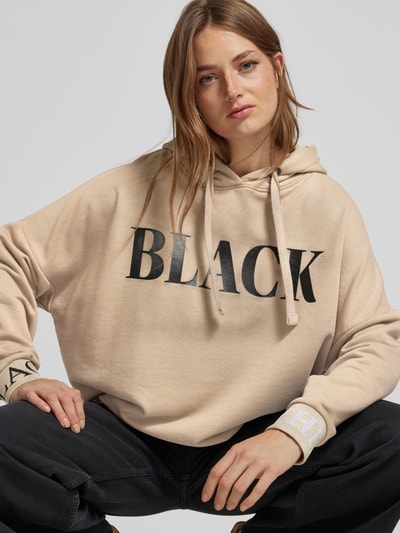 Peek & Cloppenburg miss goodlifeOversized Hoodie mit Label-Print in beige Günstig kaufen