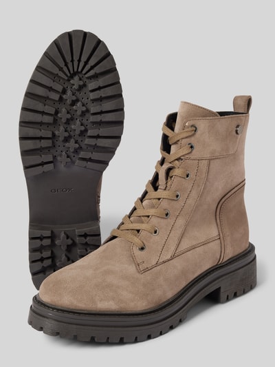Peek & Cloppenburg GeoxSchnürstiefel mit strukturierter Sohle Modell 'IRIDEA' in taupe Begrenztes Angebot