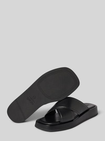 Peek & Cloppenburg Newd TamarisLederslides mit Label-Prägung in black Saisonale Angebote