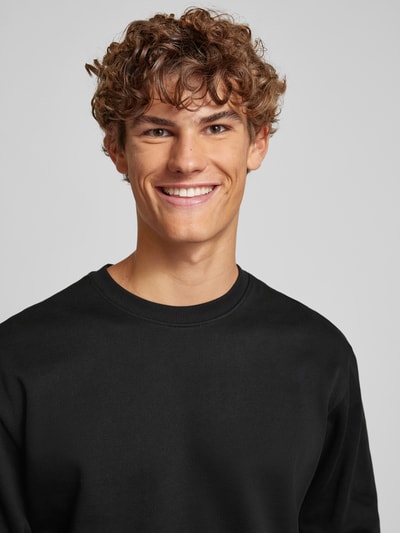 Peek & Cloppenburg REVIEWEssentials Crewneck Sweatshirt in black zollfrei