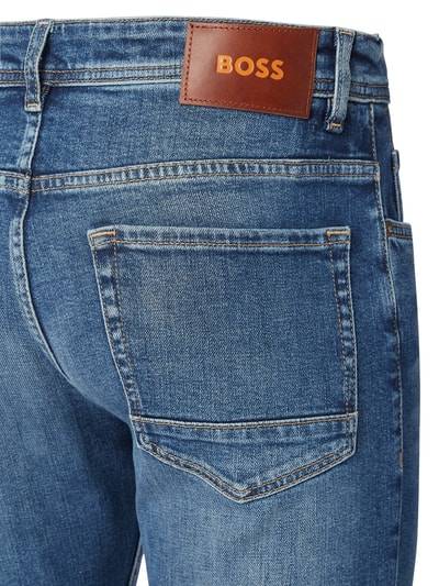 Peek & Cloppenburg BOSS OrangeTapered Fit Jeans mit Stretch-Anteil Modell 'Taber' in jeansblau Große Rabatte