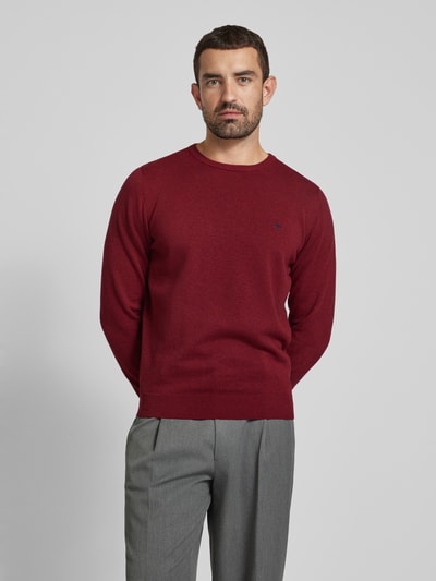 Peek & Cloppenburg Fynch-HattonStrickpullover mit Logo-Stitching in bordeaux Räumungsverkauf