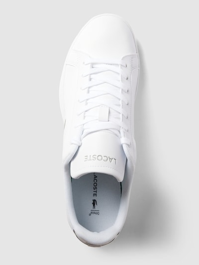 Peek & Cloppenburg LacosteSneaker mit Label-Print und Logo-Stitching Modell 'CARNABY' in weiss Nur noch ein Tag übrig