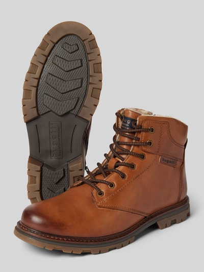 Peek & Cloppenburg bugattiSchnürboots aus Leder mit Label-Patch Modell 'Medro' in cognac Riesige Rabatte